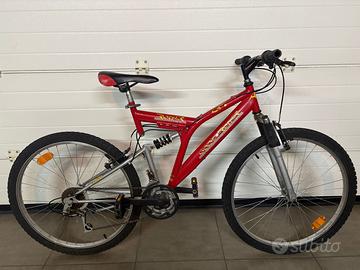 Bici Bicicletta Mtb 26 ammortizzata 18 velocità