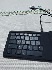 Tastiera bluetooth