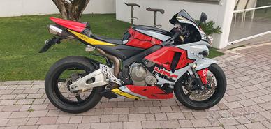 Honda cbr 600 rr 