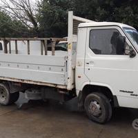Ricambi usati Nissan Trade 1996
