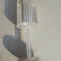 lampada. da tavolo a led