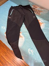 Pantaloni mintyra pari al nuovo
