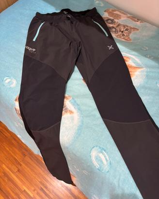 Pantaloni Montura pari al nuovo