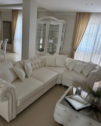 Divano chesterfield angolare