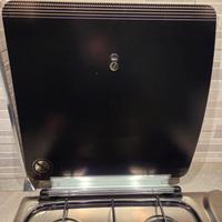 Vetro coperchio nero piano cottura indesit
