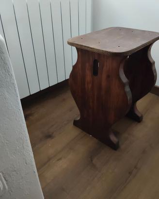 Sgabello rustico