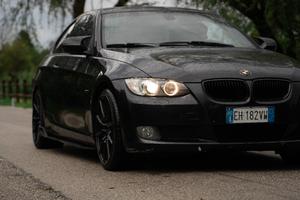 BMW Serie 3 E92 320d – Coupé sportiva con cambio a