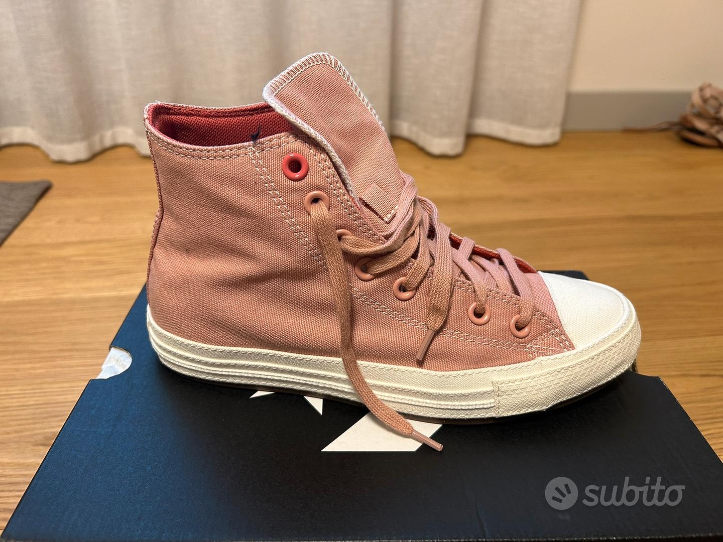 Converse gator hot sale glam