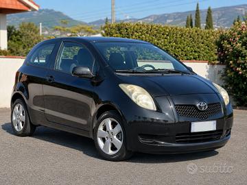 TOYOTA YARIS 1.0 SOL LUXURY 3 PORTE – BENZ– 2006