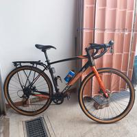 bici gravel ROCKMACHINE 29