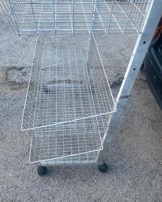 Scaffali x negozio