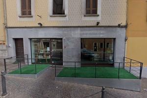 CANTU' Via Manzoni, vendiamo LOCALE attualmente ad