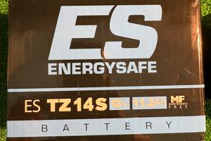 Batteria 12 V nuova sigillata