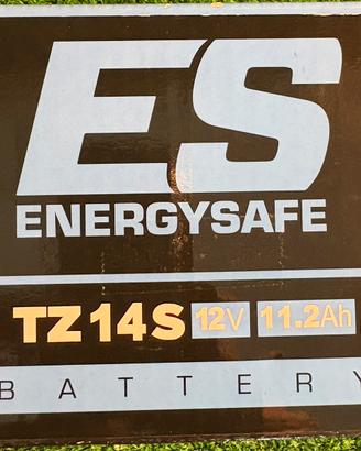 Batteria 12 V nuova sigillata