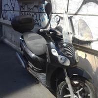 Piaggio Carnaby 125 - 2012