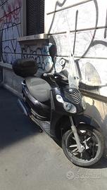 Piaggio Carnaby 125 - 2012