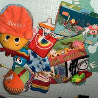 Libri di stoffa e sonagli