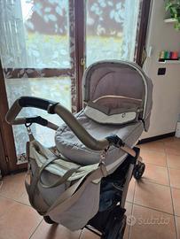 Passeggino Trio Peg Perego Book