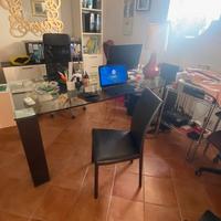 Tavolo in cristallo Chateau d'AX + 2 sedie