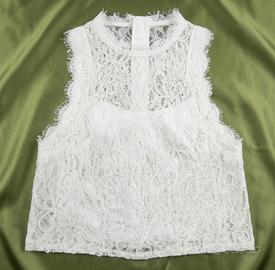 Top in pizzo bianco