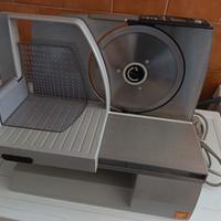 Macchina affettatrice