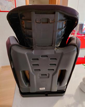 Sediolino per auto