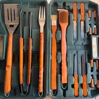 Set utensili per barbecue