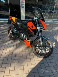 Ktm 690 diuk