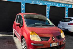 Renault Modus 1.2 16V Luxe Privilège
