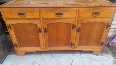 Credenza tutta in rovere massello 155x51x88
Zona b