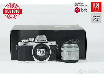 Olympus OM-D E-M10 II + 14-42 3.5 5.6 II R