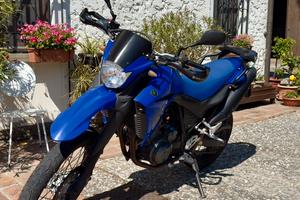 Yamaha Xt660r