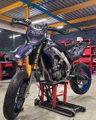 Avantreno motard