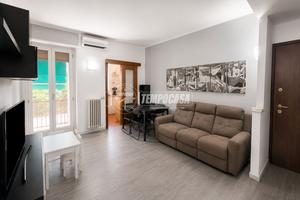 BILOCALE RISTRUTTURATO CON BALCONE E DOPPIA ESPOSI