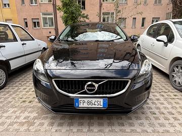 Volvo v40 (2012-2020) - 2018