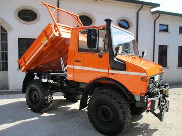 Mercedes-Benz Unimog U- 1200 ribaltabile 4x4