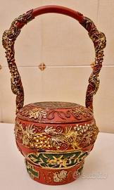 Cestino cinese con tappo di legno finemente decora
