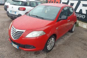 lancia ypsilon 2012 gpl casa 