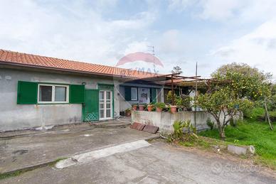 Villa o villino - Viagrande