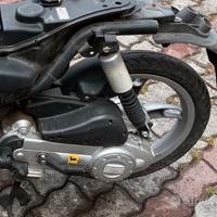 Aprilia Scarabeo 50 4T pezzi di ricambio 2008