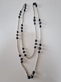 collana lunga in metallo argentato 