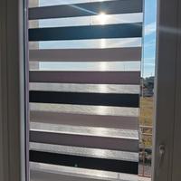 Tenda a rullo numero 2. misure 65*150. 