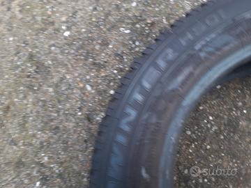 Gomme antineve 215/60 R16