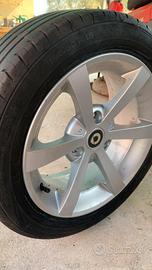 4 ruote con cerchioni per smart