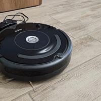 iRobot Roomba 671 Robot aspirapolvere