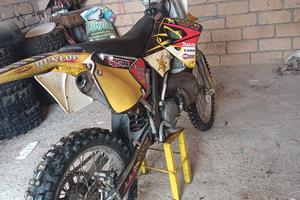 Suzuki rm250 2t