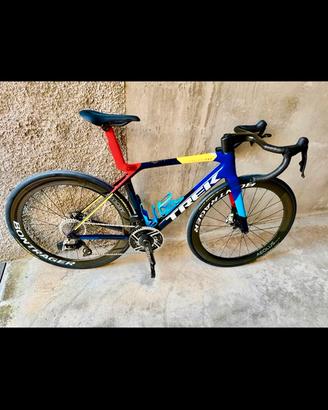 Trek Madone SLR 9 serie 8  (M)