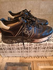 Scarpe sportive