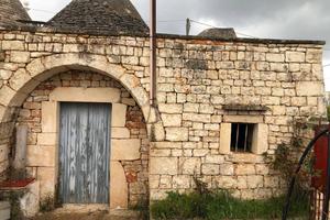 Rustico / Casale di 80 m² con 2 locali a Martina F