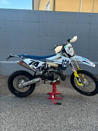 Husqvarna 63 ore totali!!